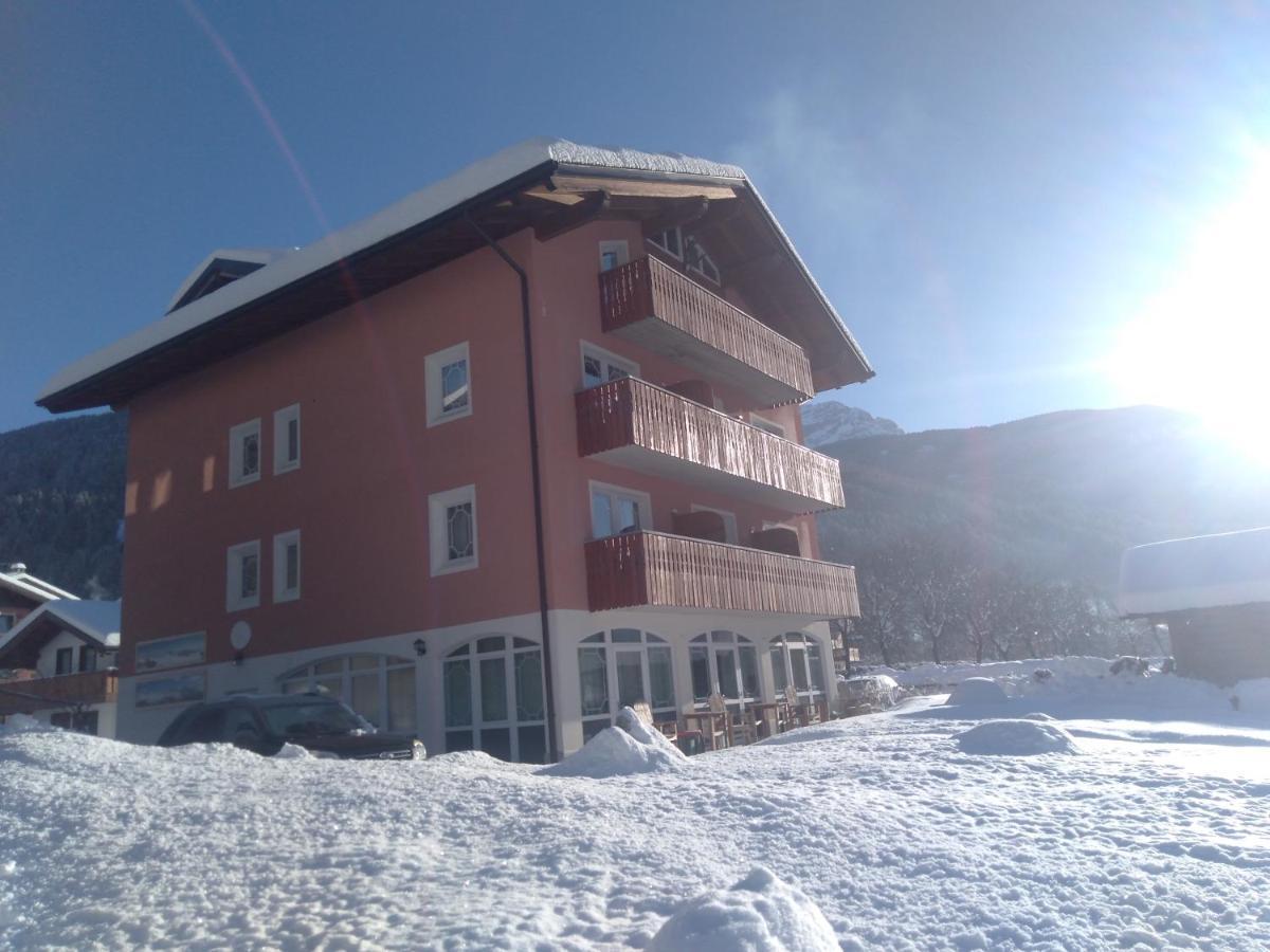 Hotel Garni Al Nardis Carisolo Exterior photo